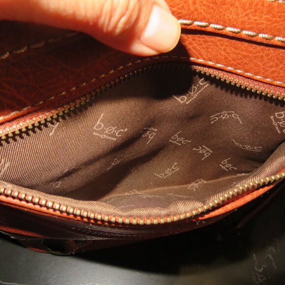 BOC Born Concept Brown crossbody shoulder bag lot of pockets In great condition - Picture 10 of 11